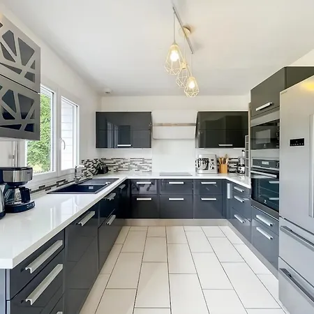 L'abri Cotier, Maison Spacieuse Avec Jardin Pendé